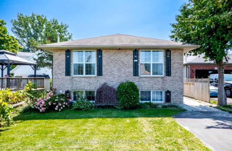 11 Carrying Place Road, Quinte West | Image 1