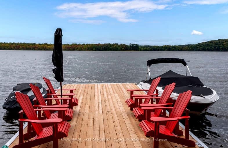 07-1307 Three Mile Lake Road 1 Road, Muskoka Lakes | Image 1