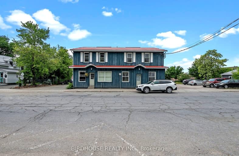 01-14 Francis Street, Kawartha Lakes | Image 1