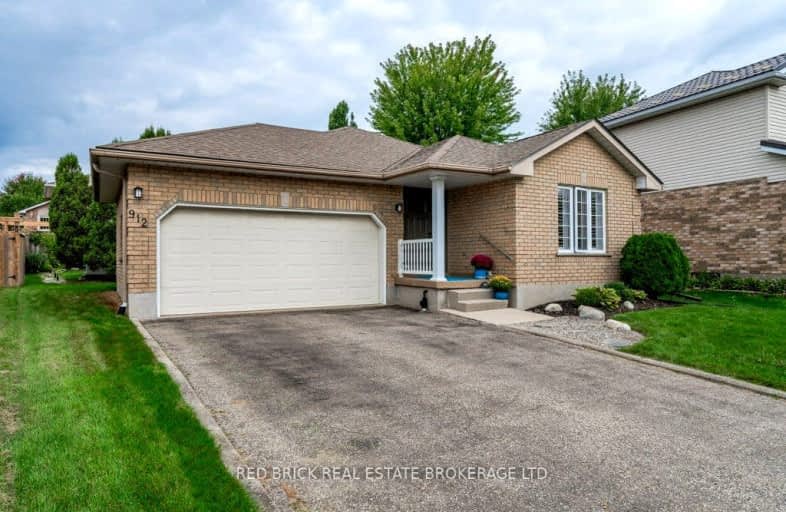 912 Keewatin Place, Kitchener | Image 1