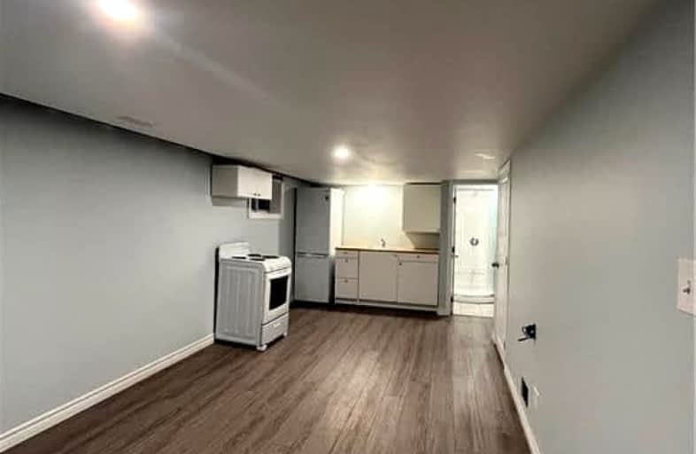 Lower-606 Brucedale Avenue East, Hamilton | Image 1