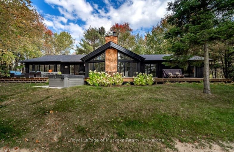 1017 Long Point Drive, Gravenhurst | Image 1