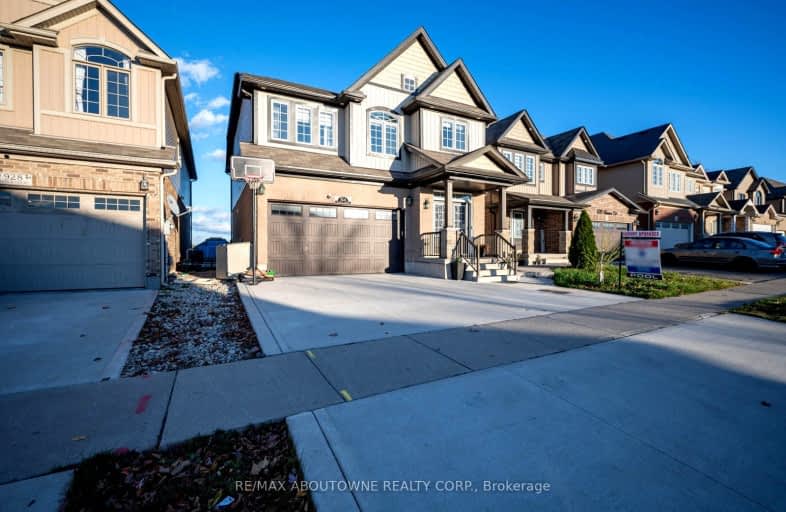 924 Bianca Court, Kitchener | Image 1