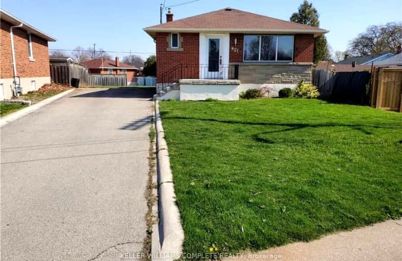 Lower-821 Ninth Avenue, Hamilton | Image 1