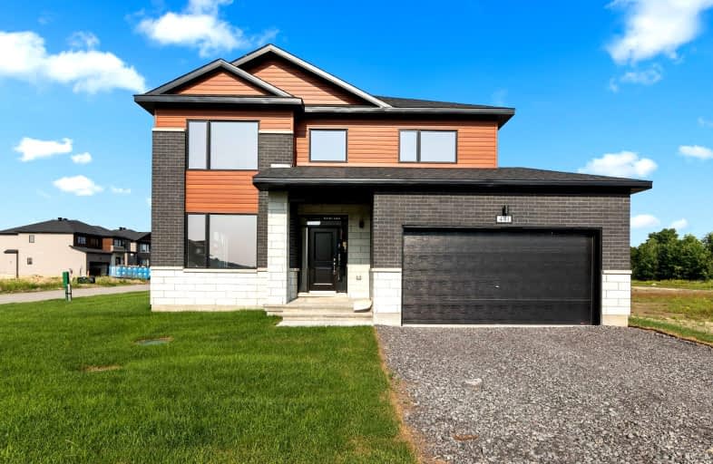 441 Fleet Canuck Private, Ottawa | Image 1