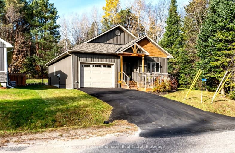 122 Chaffey Township Road, Huntsville | Image 1