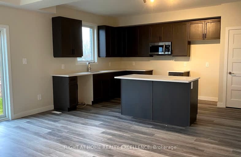 6889 Royal Magnolia Avenue North, London | Image 1