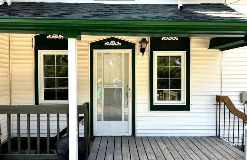 Apt B-979 B County Road 30, Brighton | Image 1