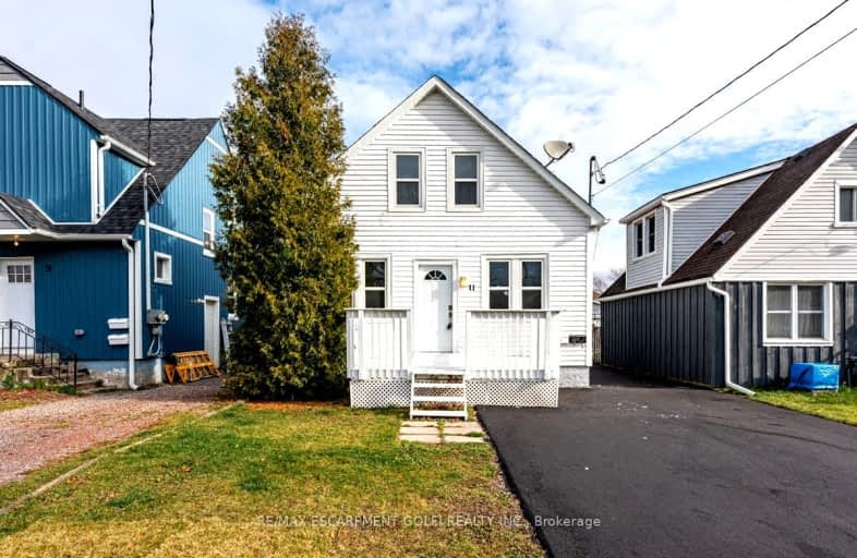 11 Merigold Street, St. Catharines | Image 1