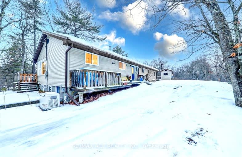 1731 Walkers Point Road, Gravenhurst | Image 1