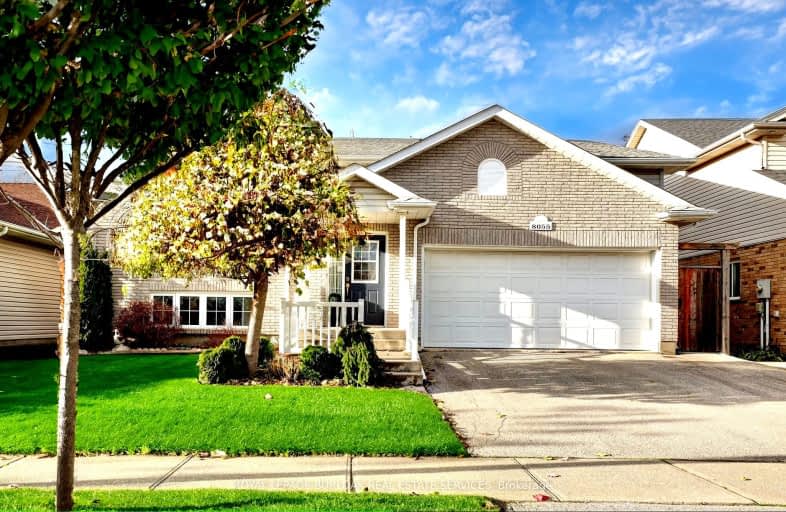 8055 Pinellas Park Drive, Niagara Falls | Image 1