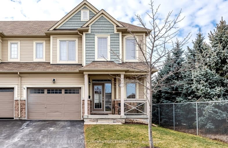 40 Dominion Crescent, Niagara on the Lake | Image 1