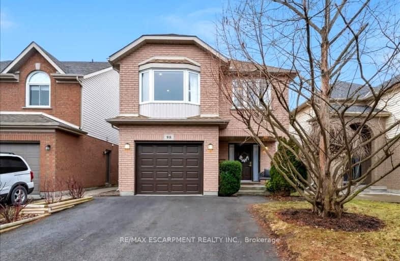 98 Summers Drive, Thorold | Image 1