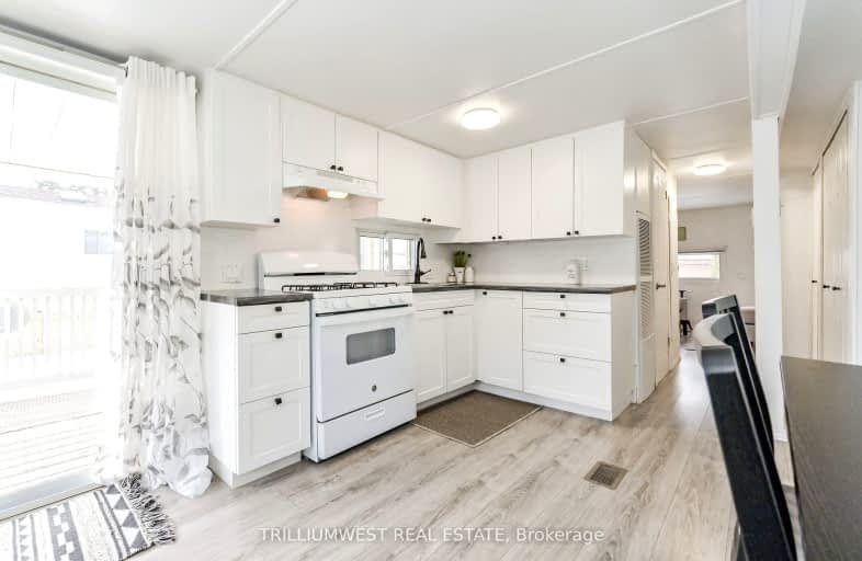 435 Pine Pass Street, Centre Wellington | Image 1