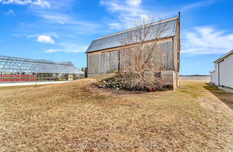 1135 Norfolk Cty 19 Road West, Norfolk | Image 1