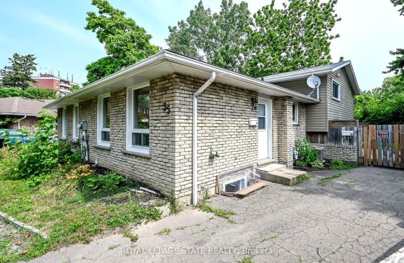 35 Prince Paul Crescent, St. Catharines | Image 1