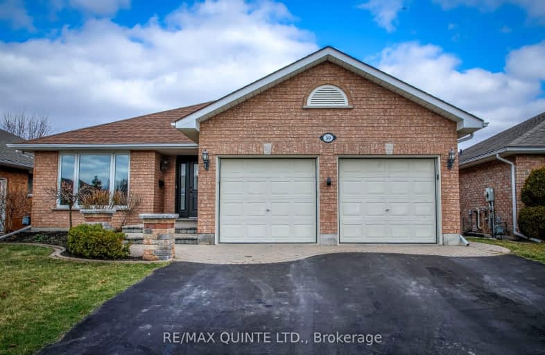 30 Hickory Grove, Belleville | Image 1