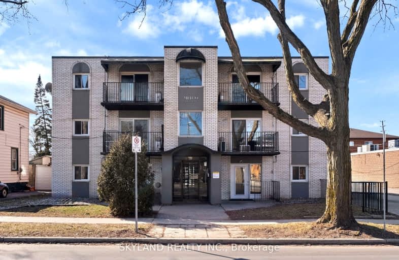 915 Campbell Avenue, Windsor | Image 1