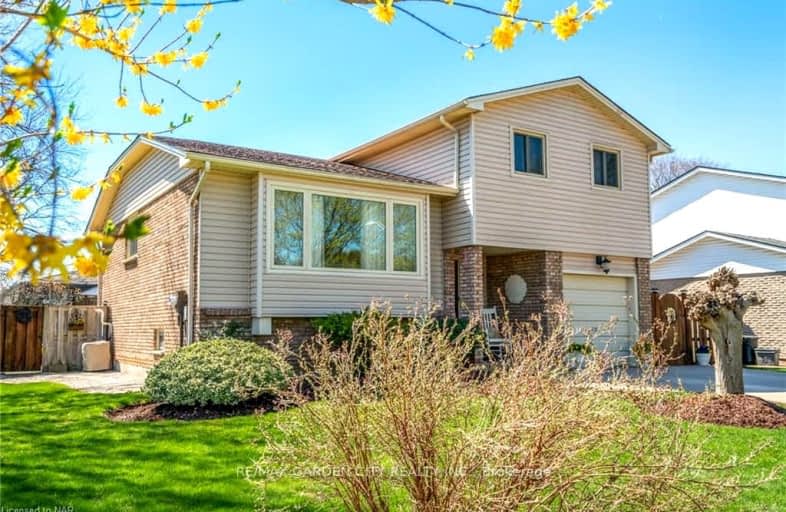 2 Royal Orchard Crescent, St. Catharines | Image 1