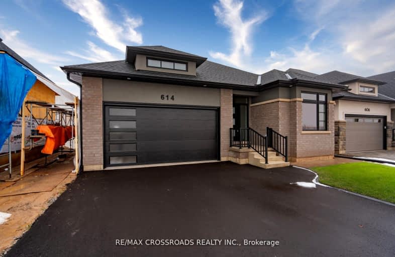 614 Old Course Trail, Welland | Image 1