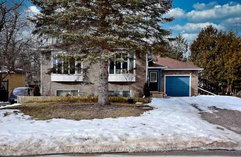 1095 Whitefield Drive, Peterborough | Image 1