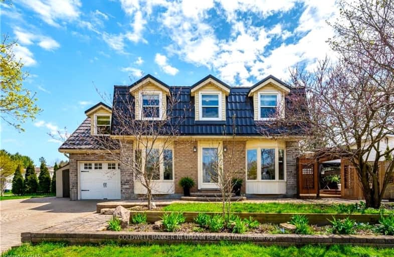 400 Black Street, Centre Wellington | Image 1