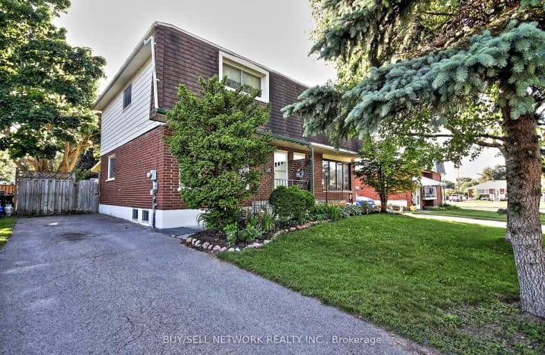 752 Stocker Road West, Peterborough | Image 1