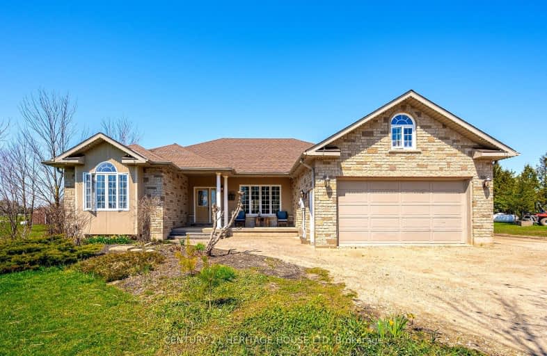 7456 11 Wellington Road, Mapleton | Image 1