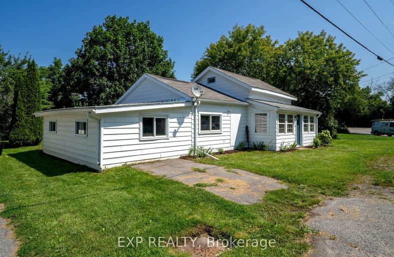 216 Oak Street, Prince Edward County | Image 1