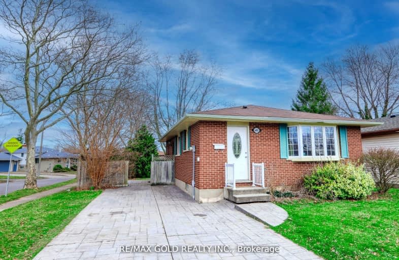 6003 Swayze Drive, Niagara Falls | Image 1