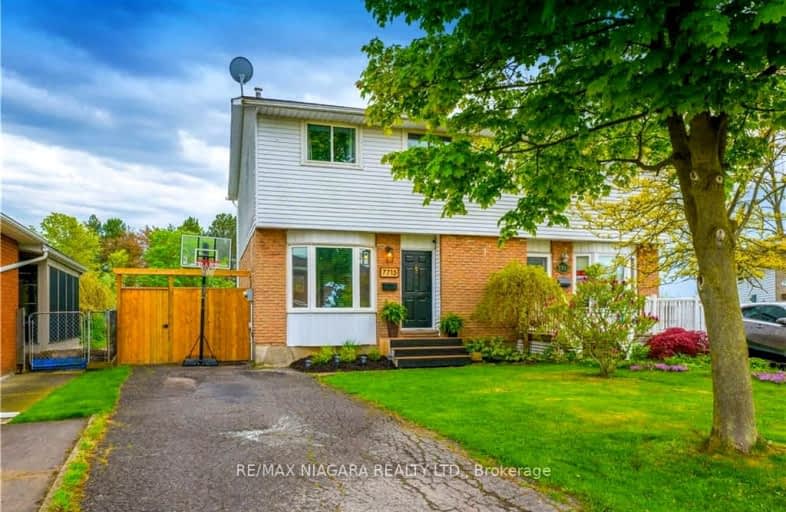 7715 Ronnie Crescent, Niagara Falls | Image 1