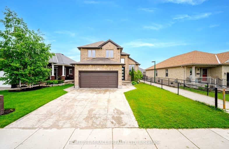 3239 Singleton Avenue, London | Image 1