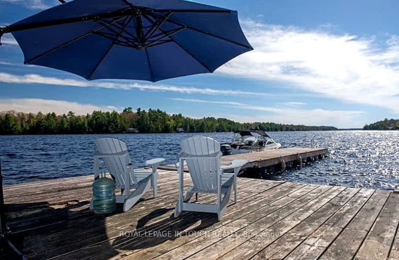 321 Healey Lake, The Archipelago | Image 1