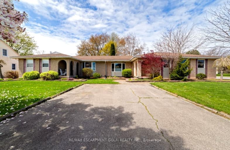 1882 Creek Road, Niagara on the Lake | Image 1