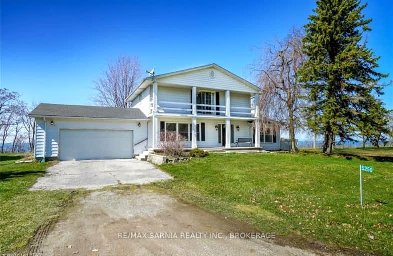 5250 CLIFF Road, Lambton Shores | Image 1