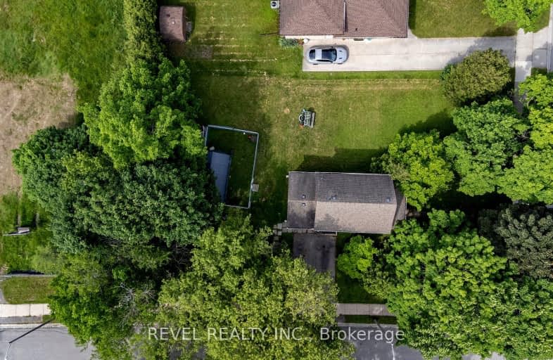 312 Forman Avenue, Stratford | Image 1