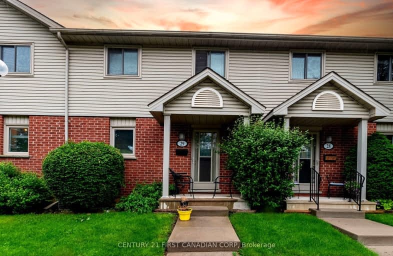 29-511 Admiral Drive, London | Image 1