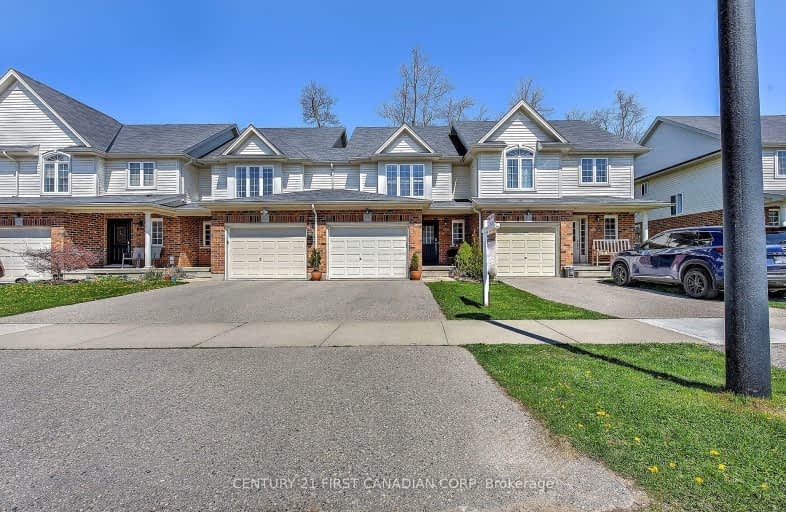 821 Silverfox Crescent, London | Image 1