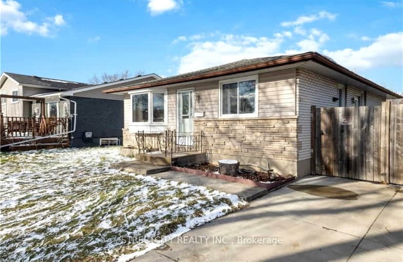 95 Kinburn Crescent, London | Image 1