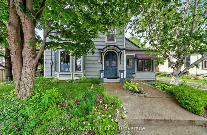 332 Bloomfield Main Street, Prince Edward County | Image 1