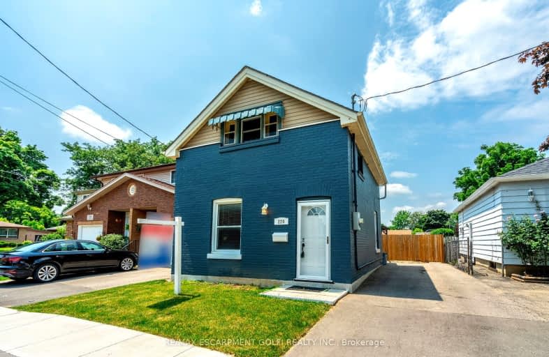 220 Rawdon Street, Brantford | Image 1