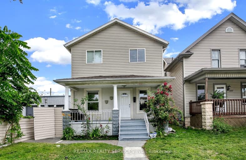 1725 Highland Avenue, Windsor | Image 1