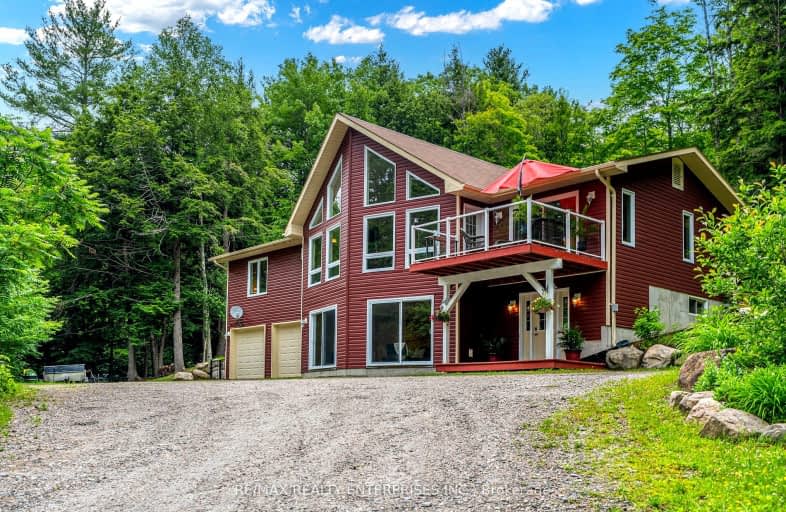 3142 Hwy 118 Road West, Muskoka Lakes | Image 1