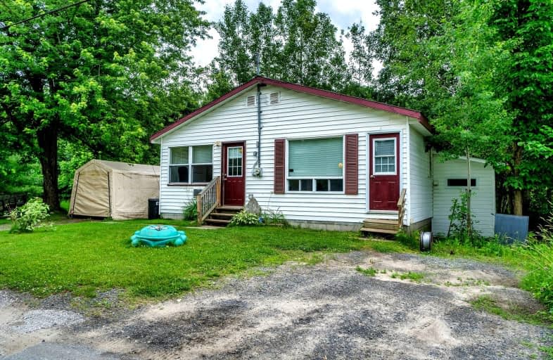 2 Airport Road East, Huntsville | Image 1