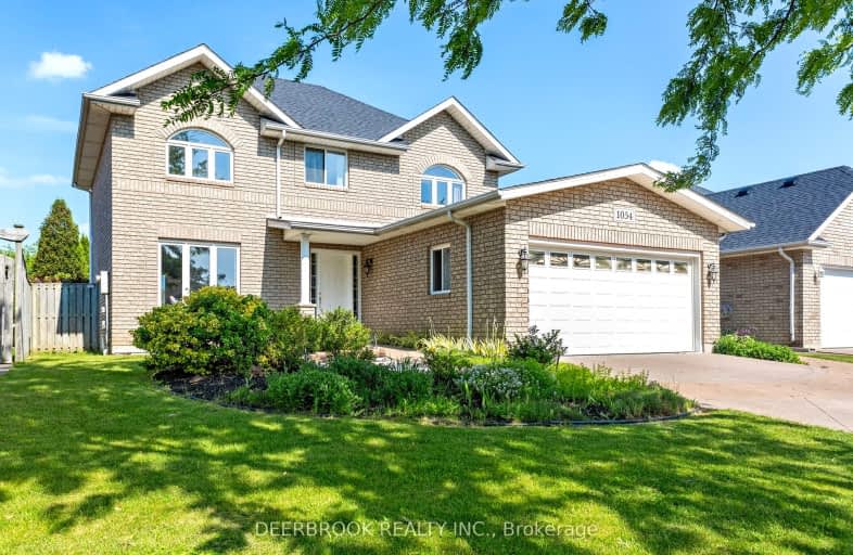 1054 TREVERTON Crescent East, Windsor | Image 1