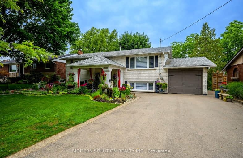 389 Maple Avenue, Grimsby | Image 1