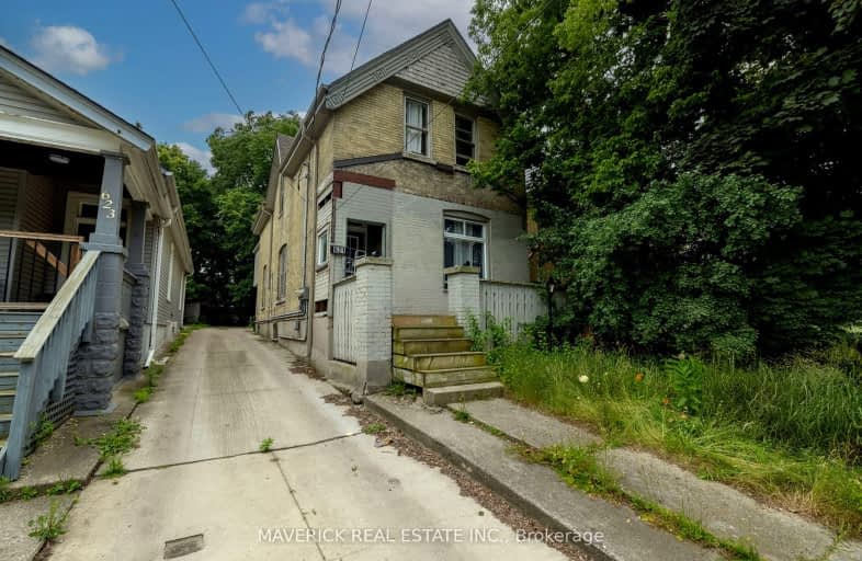 621 Dufferin Avenue, London | Image 1