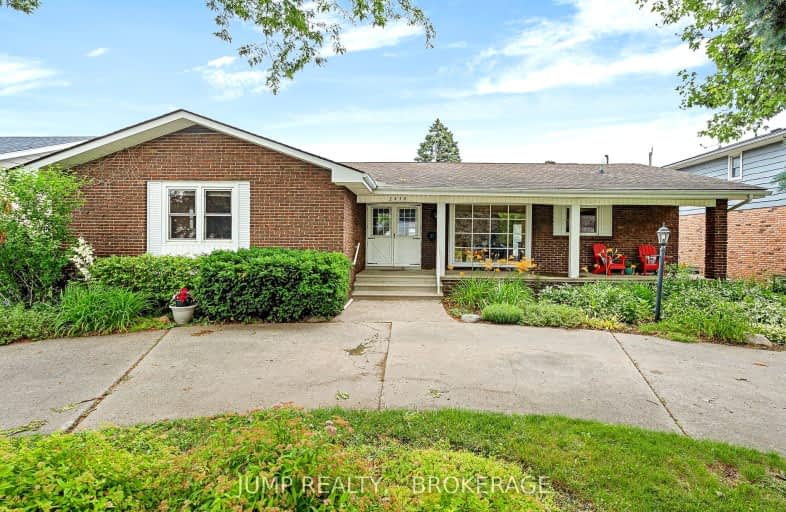 2430 CURRY Avenue, Windsor | Image 1