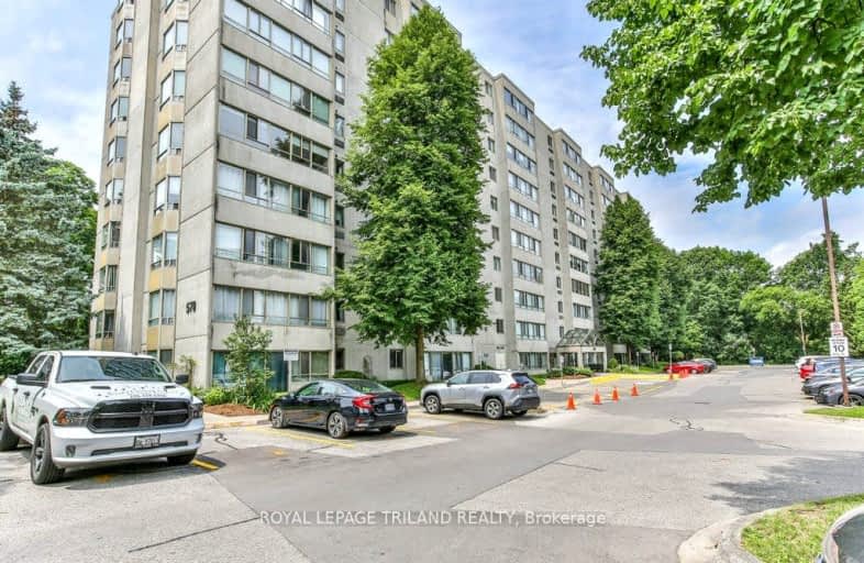 1001-570 PROUDFOOT Lane, London | Image 1