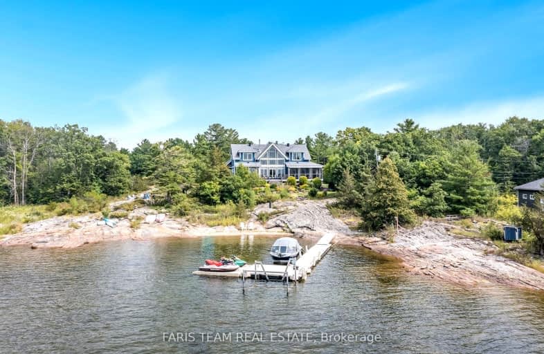 220 Kamenni Bay Road, Georgian Bay | Image 1